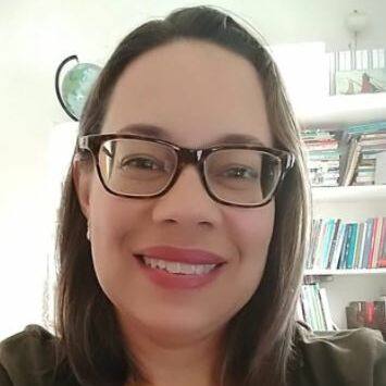 Andreia, Jornalista empresária
